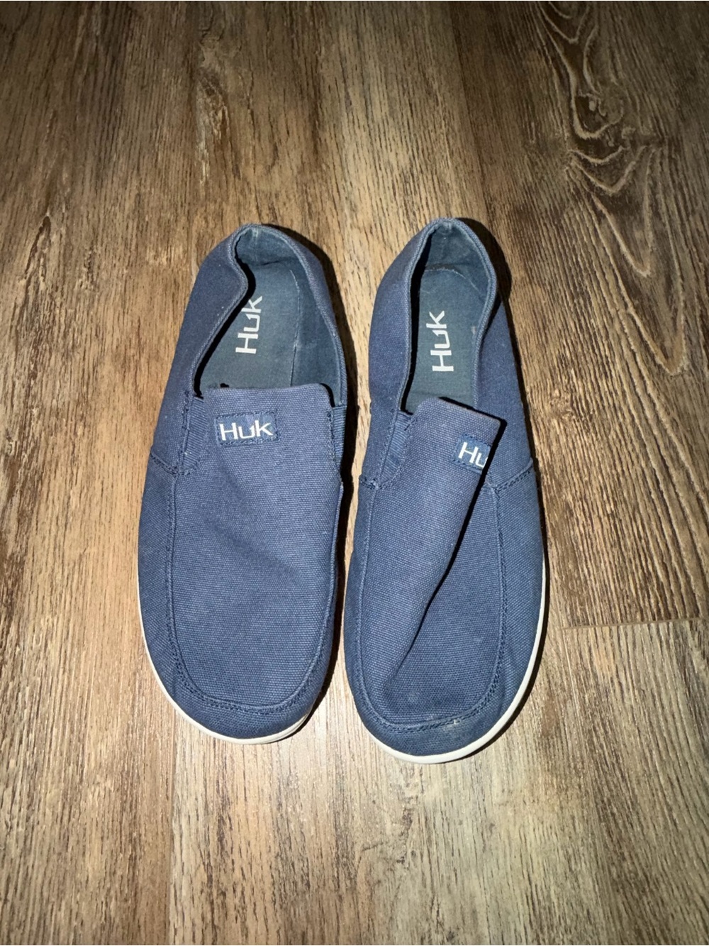 Huk Men’s Navy Blue Slip-On Canvas Loafers size 13 EUC
